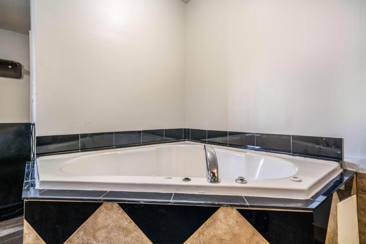 Motel 6-Toms River, Nj Εξωτερικό φωτογραφία